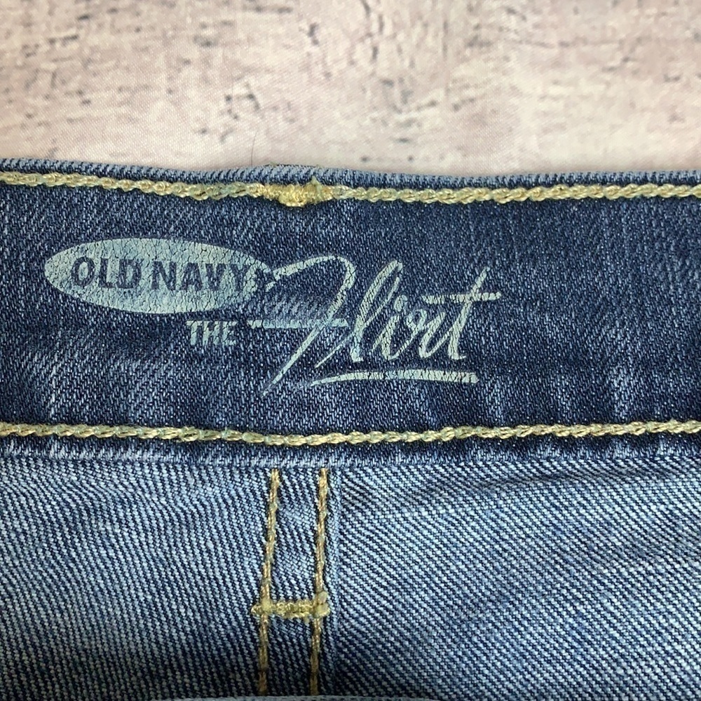 Old Navy Flirt Jeans - Picture 5 of 11